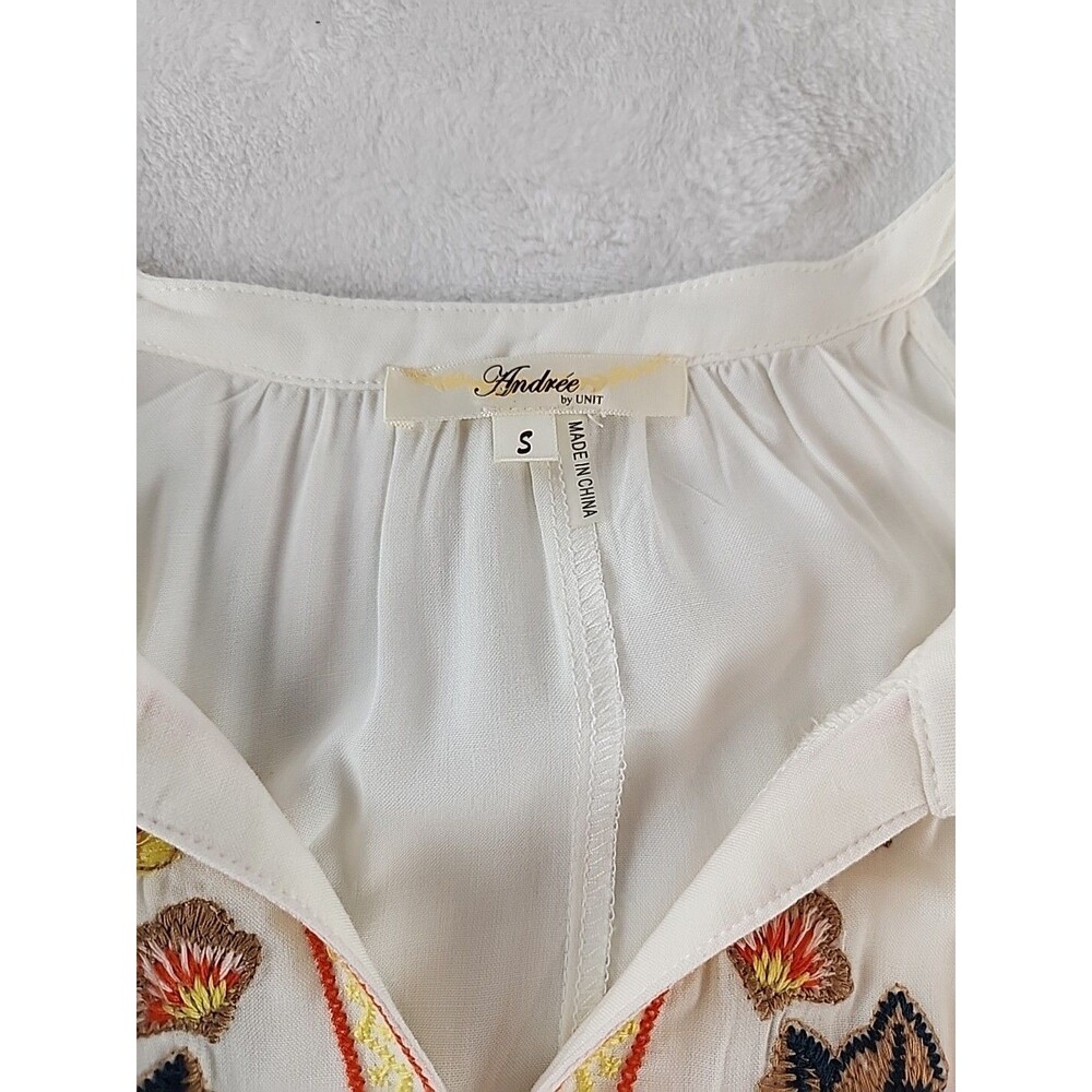 Andree by Unit Floral Embroidered Tank Top Size Small White Boho Hippie Festival - Picture 4 of 7